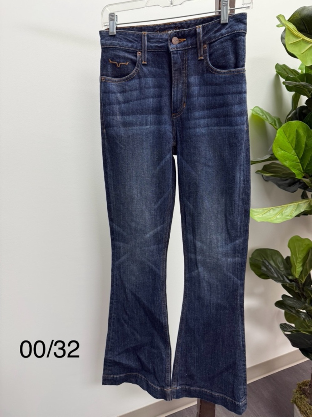 Kimes Ranch Jennifer Women’s Dark Blue Flare Jeans - Size 00/32